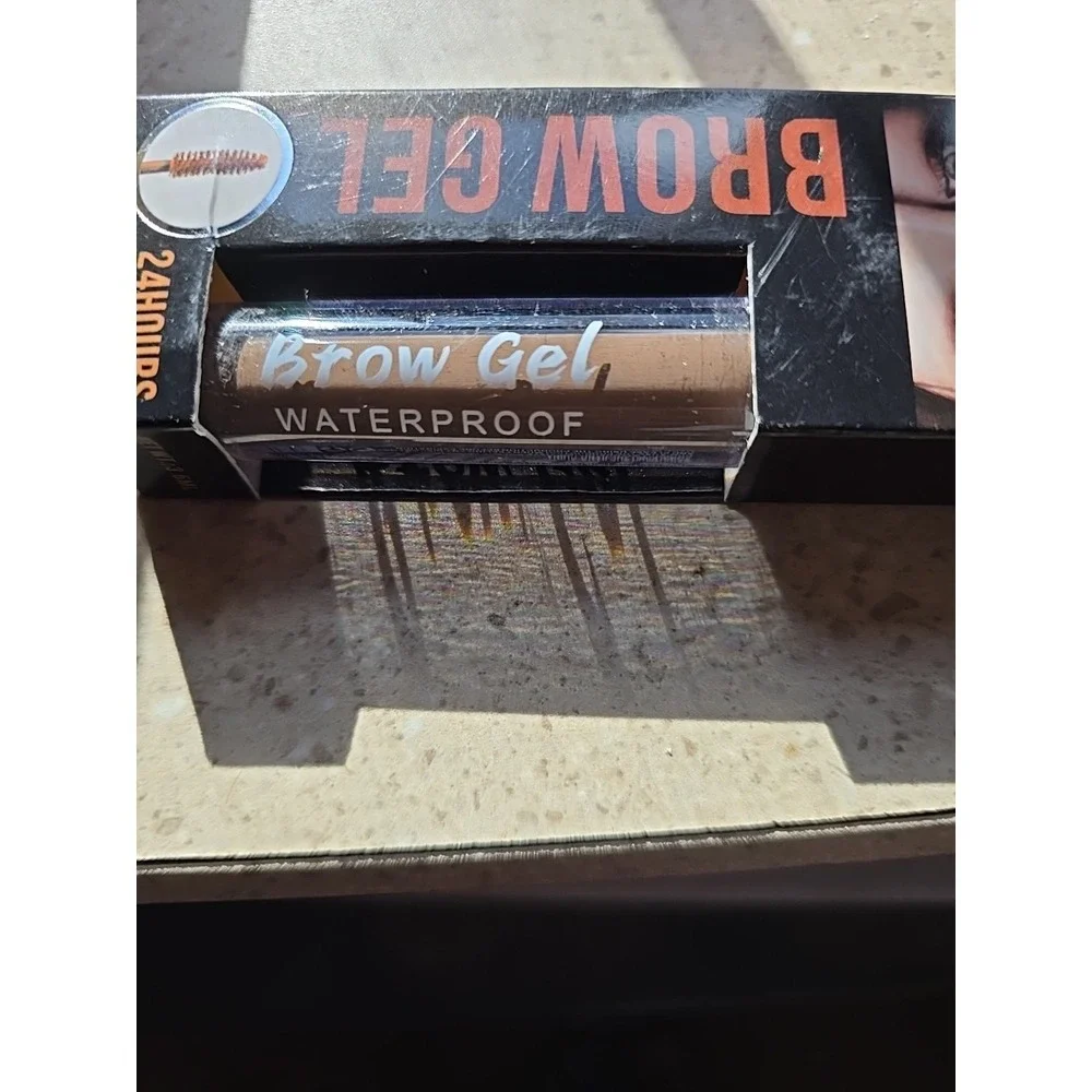Handaiyan 24 Hour  Eyebrow‎ Gel Cream Brown. Color 05